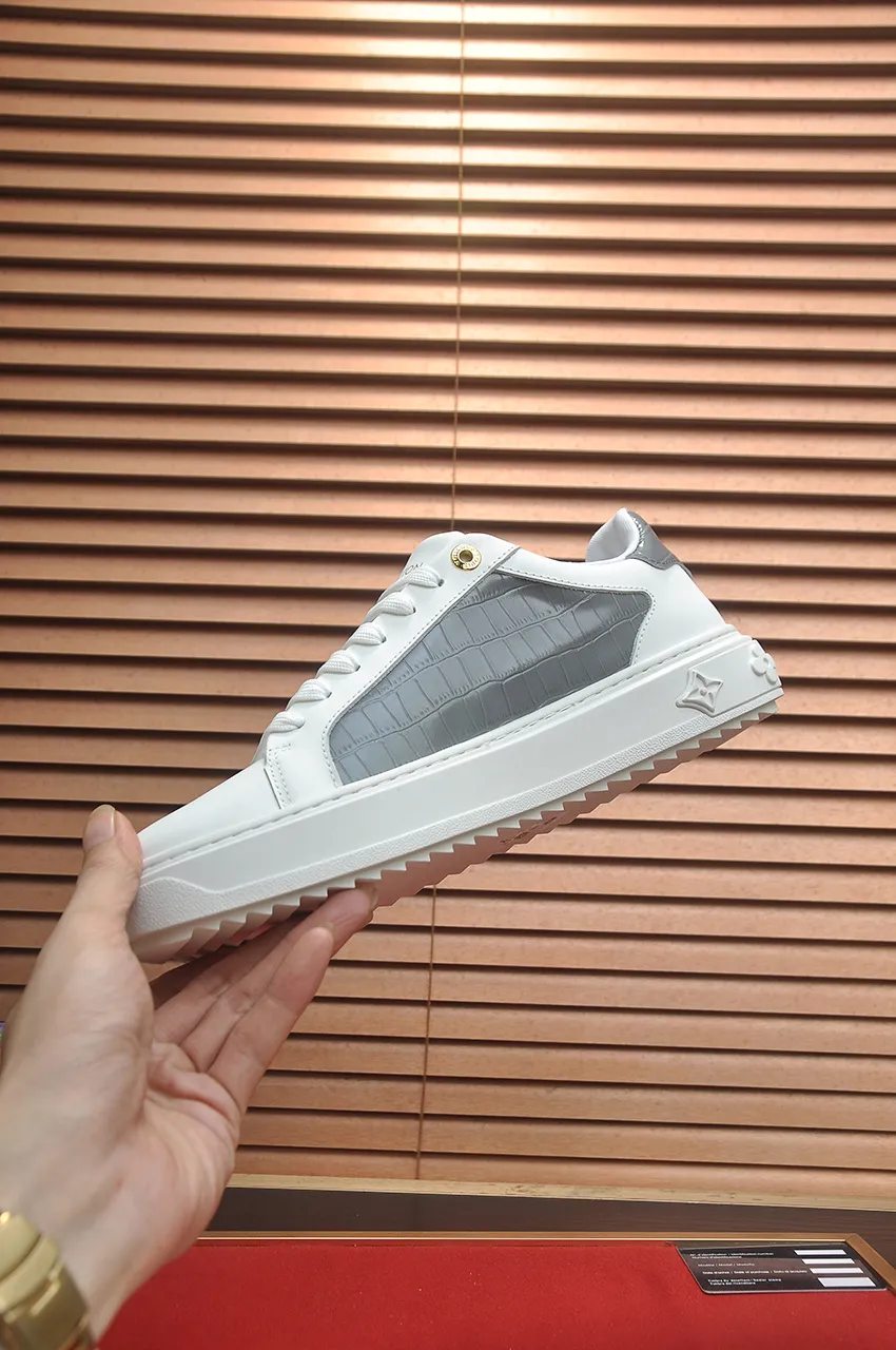 Men's shoes 💰540💶[LOUIS VUITTON] Original order price (water-dyed cowhide lining) new model 🍀LV Louis Vuitton * - top version of LV classic trendy shoes! Made of imported original cowhide, water-dyed cowhide lining, and original wear-resistant rubber outsole! High quality products! Code number 38-45 (45 is custom-made and cannot be returned or exchanged)